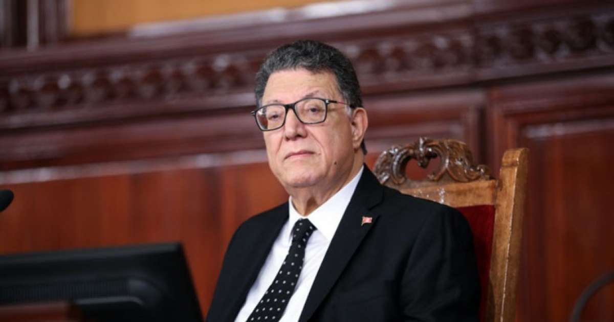 بعد التضارب بين عدد الحاضرين والمصوّتين: البرلمان يستأنف جلسته وبودربالة ينبّه النواب