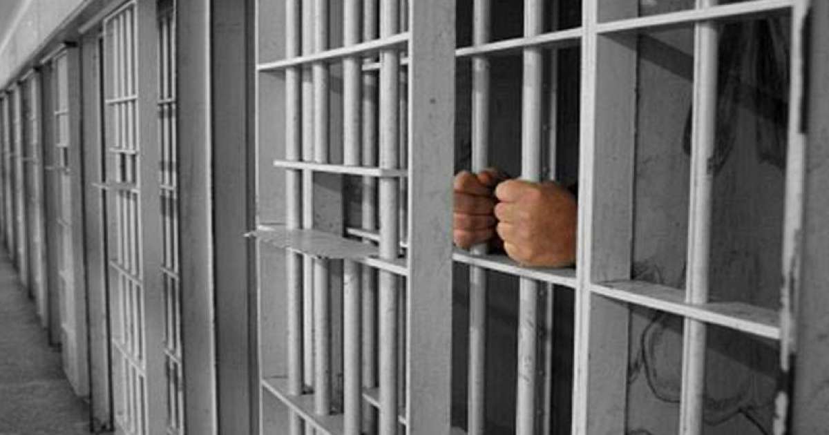 قضية فسفاط قفصة: أحكام بالسجن ضدّ وزير صناعة أسبق